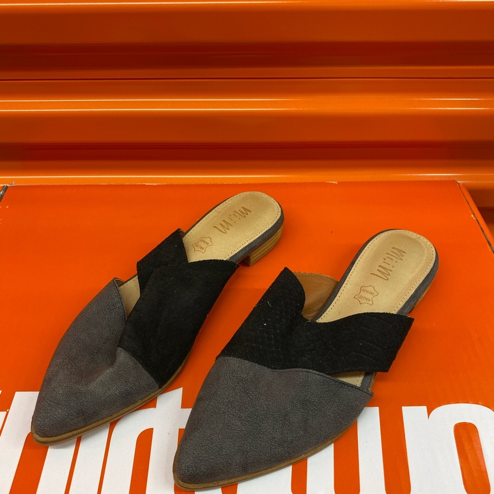 Epic Two Toned Mule